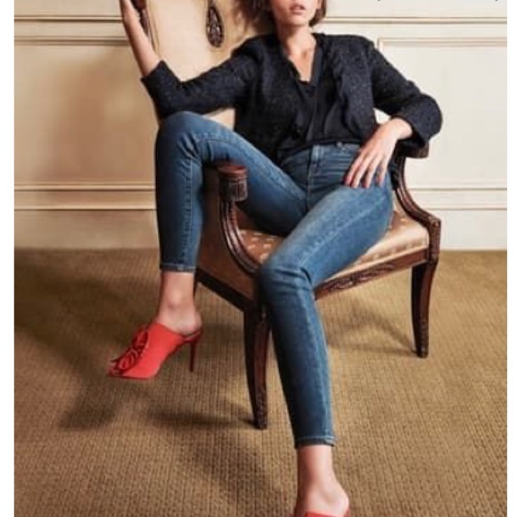 Two by Vince Camuto Denim - 2/$45 Two Vince Camuto Classic Skinny Mid Vintage
